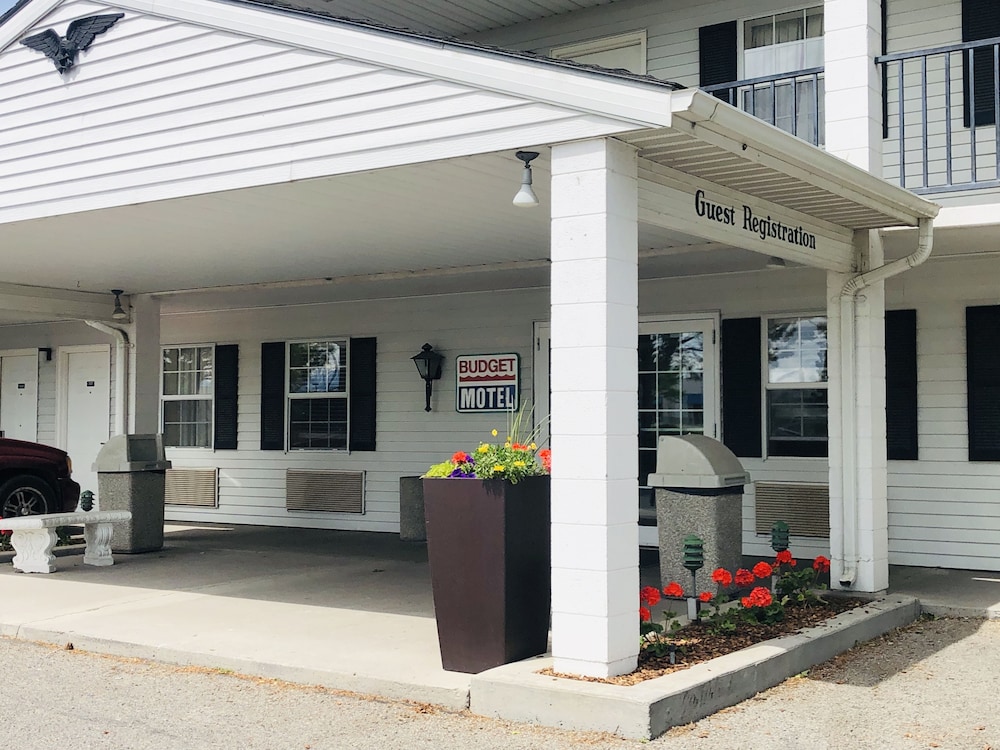 Budget Motel 6/49