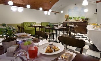 Graziella Patio Hotel 55/63