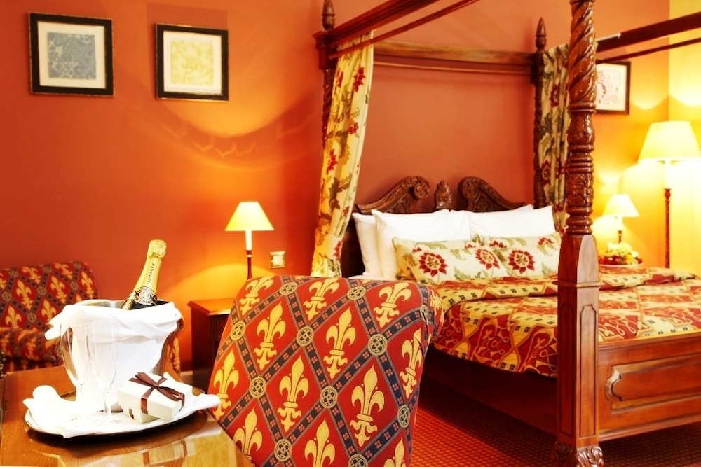 Brownsover Hall Hotel 24/63