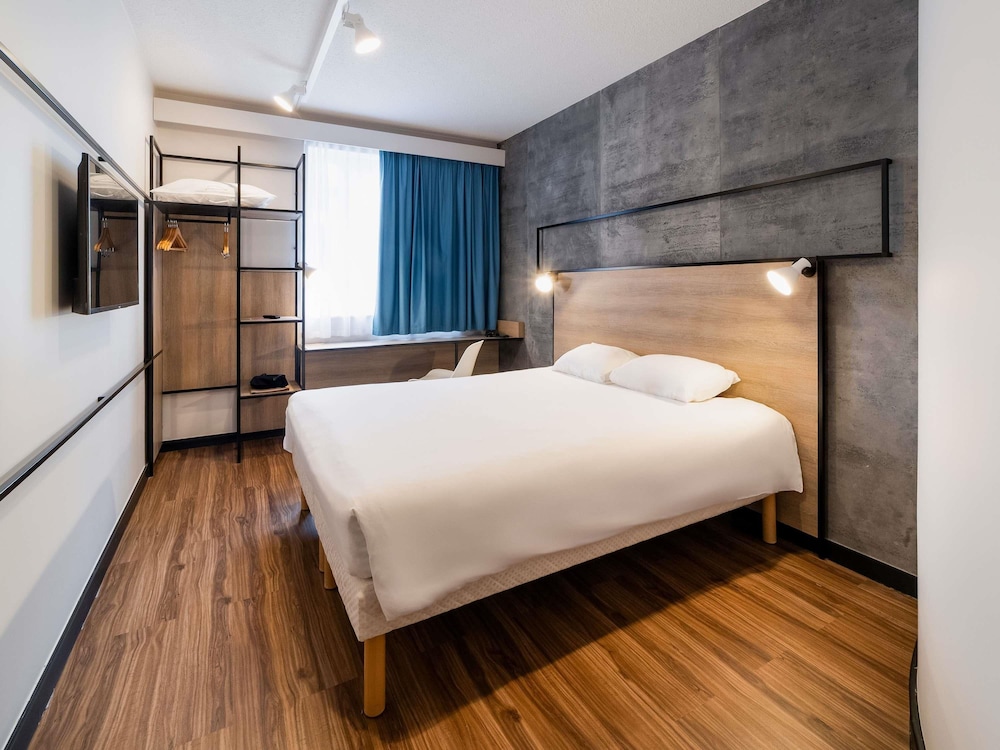 Ibis Marseille Marignane Technopole 24/57