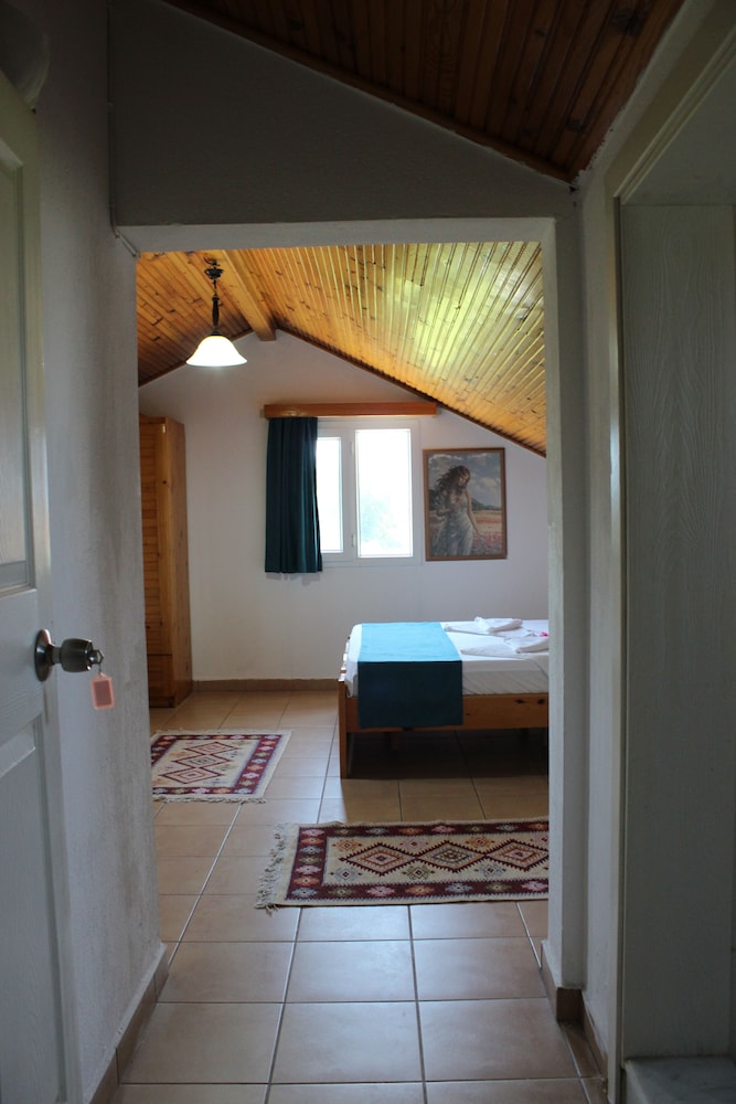 Adilan Villas and Apartments 22/50