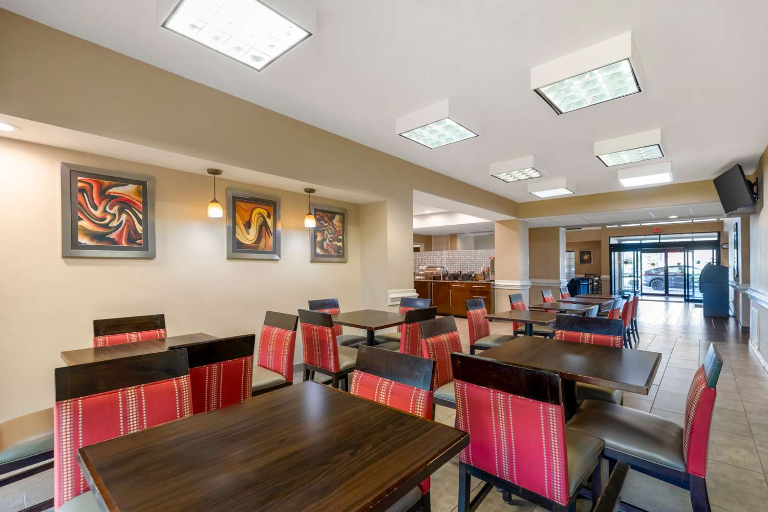 Comfort Suites Port Allen - Baton Rouge 28/36