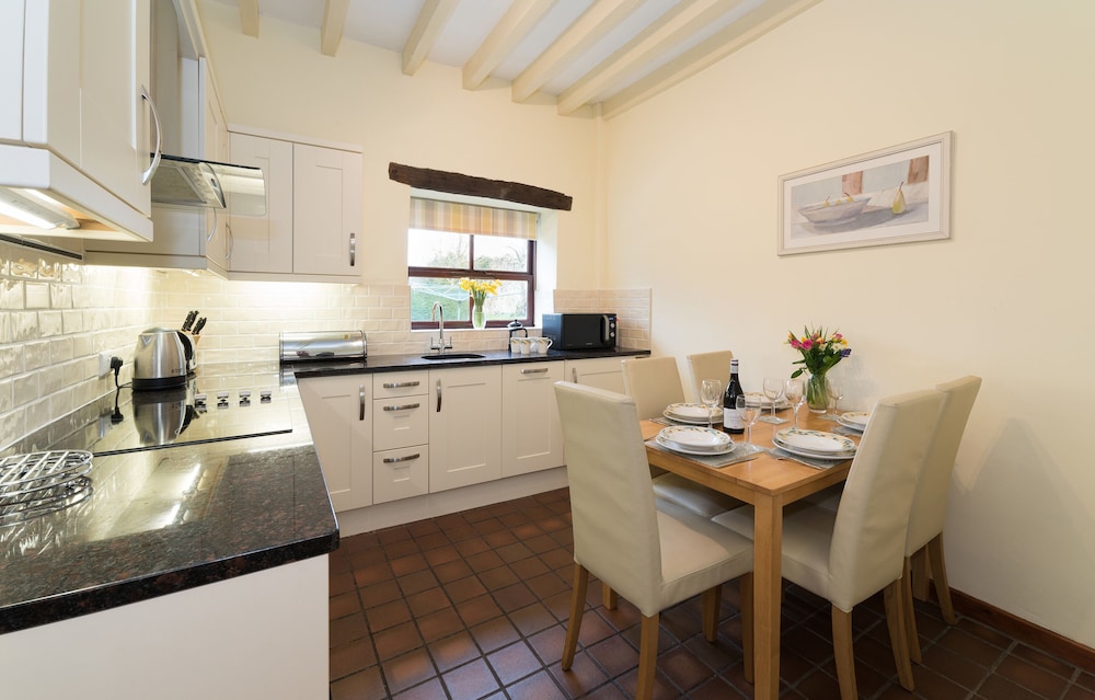 Conwy Valley Cottages 38/50