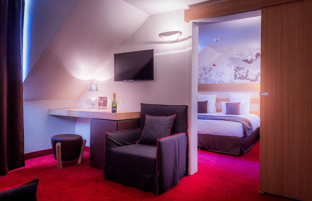 LE GRAND AIGLE HOTEL 36/50