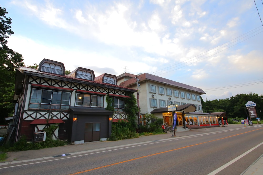 Lake Side Hotel Minatoya 1/23