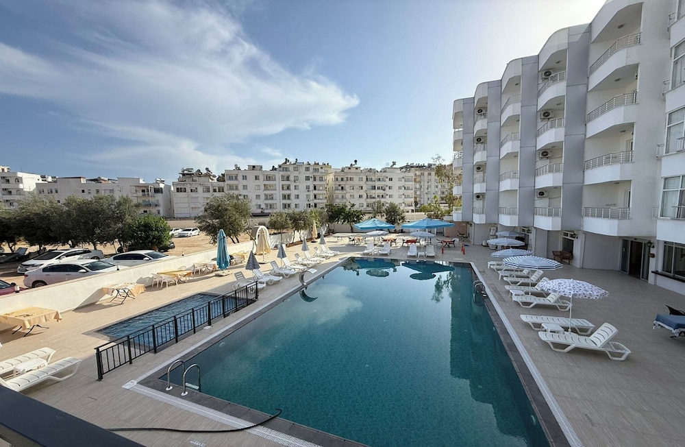 EYLUL HOTEL 49/50