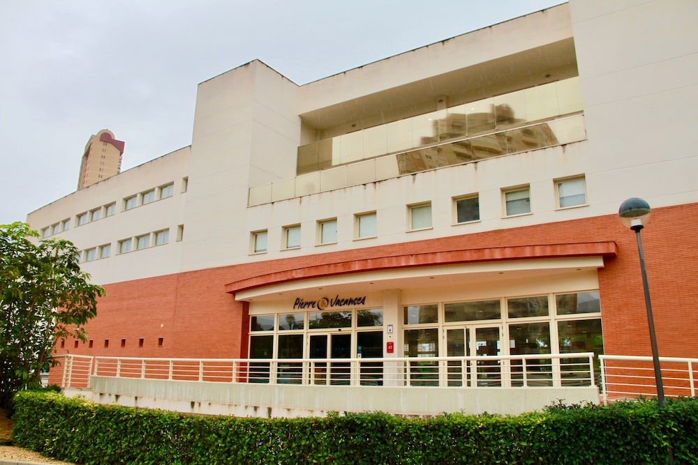 PIERRE AND VACANCES BENIDORM PONIENTE(FORMERLY BENIDORM VIDA AND GOLF) 2/58
