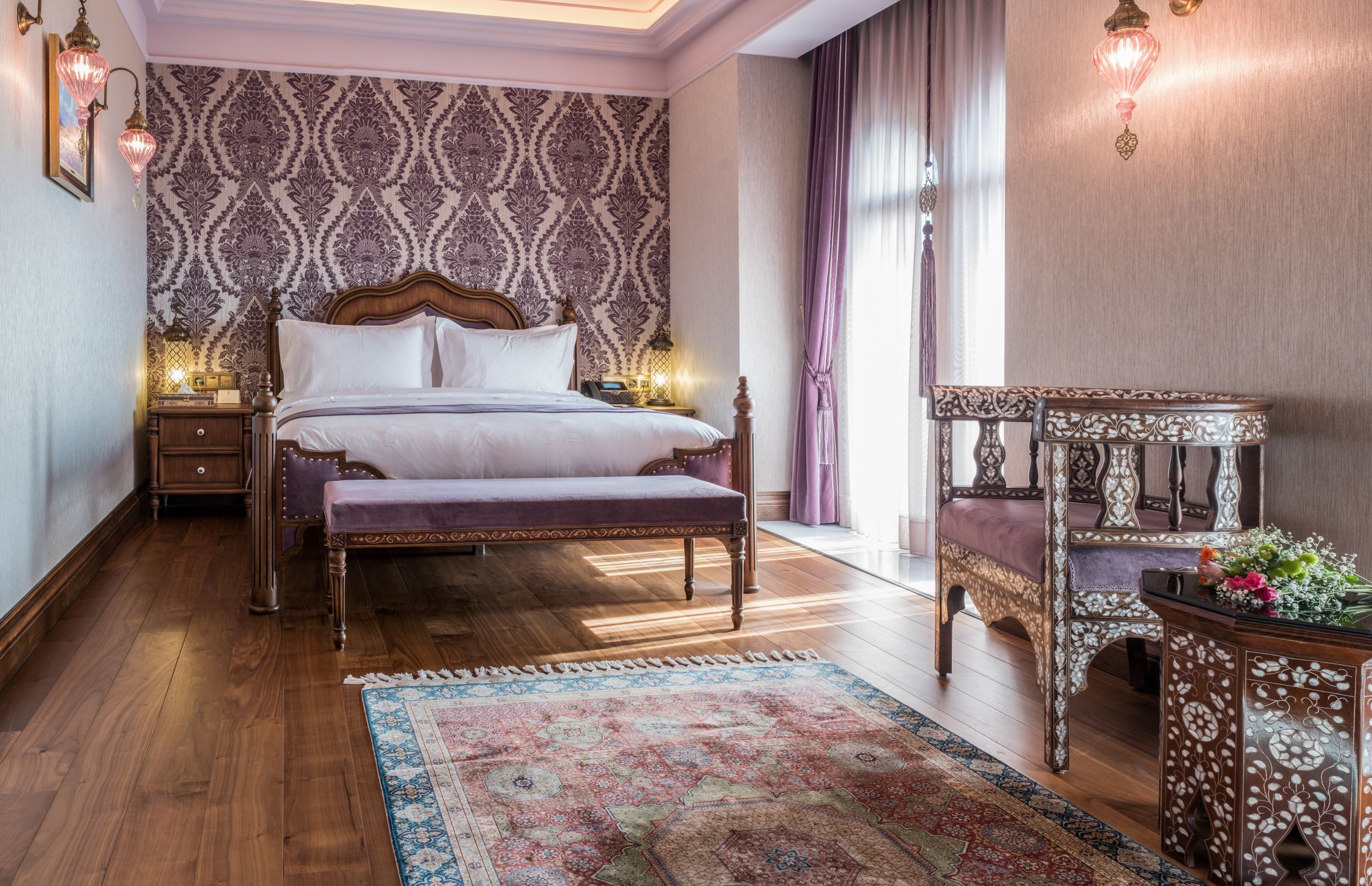 DELUXE DOUBLE ROOM WITH SEA VIEW