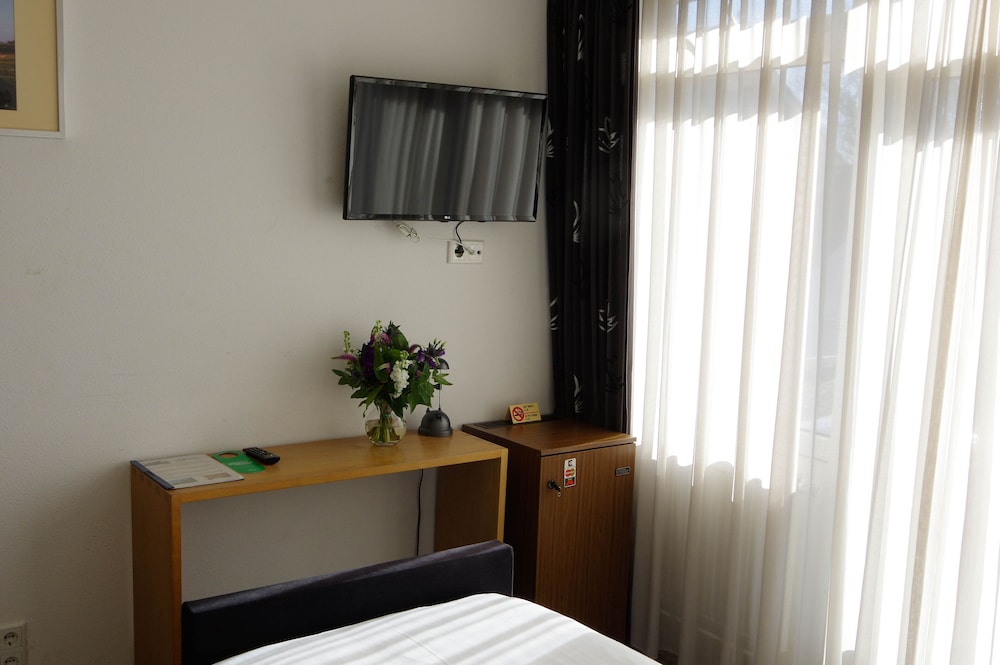 Hotel Van Saaze 31/50