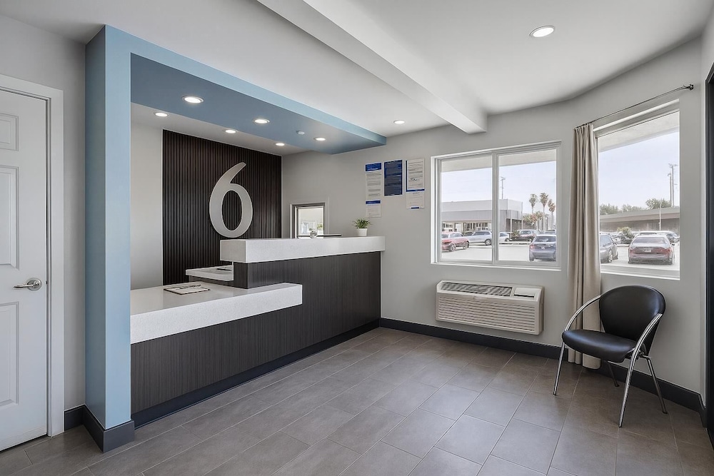 Motel6 Westminster, CA - North 11/60