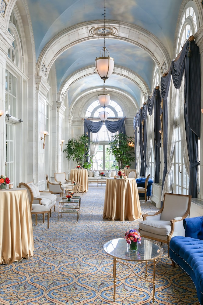 The Hermitage Hotel 45/61