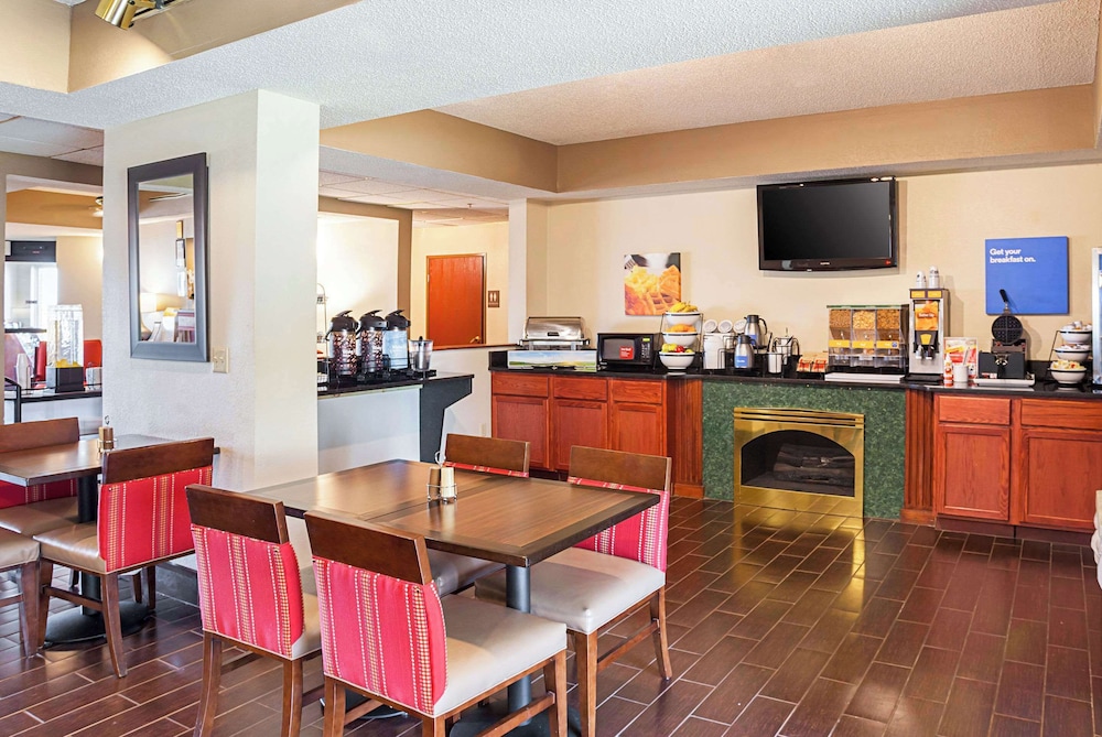 Comfort Inn Lincoln I-80 44/57