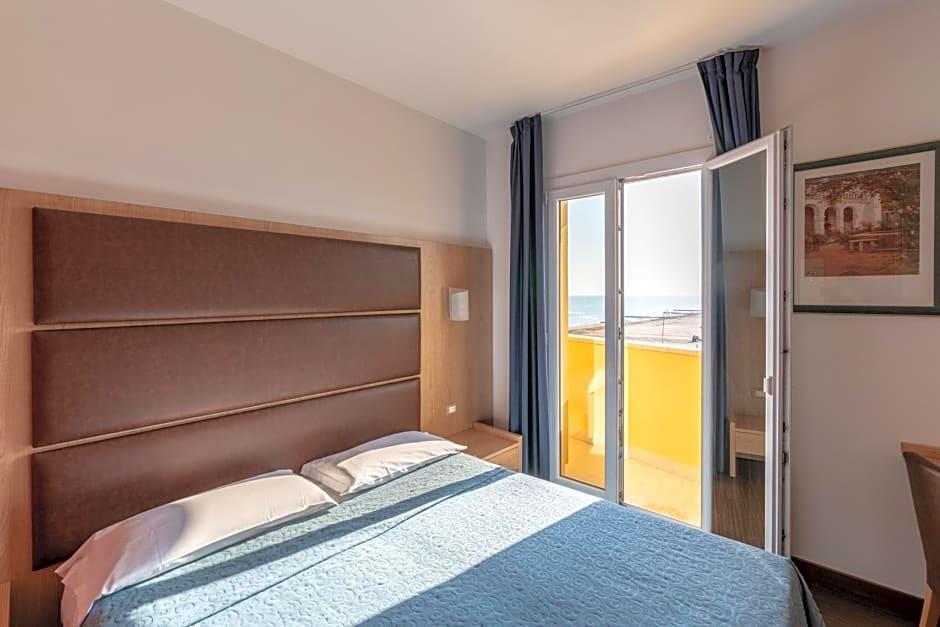 HOTEL MONDIAL 18/63