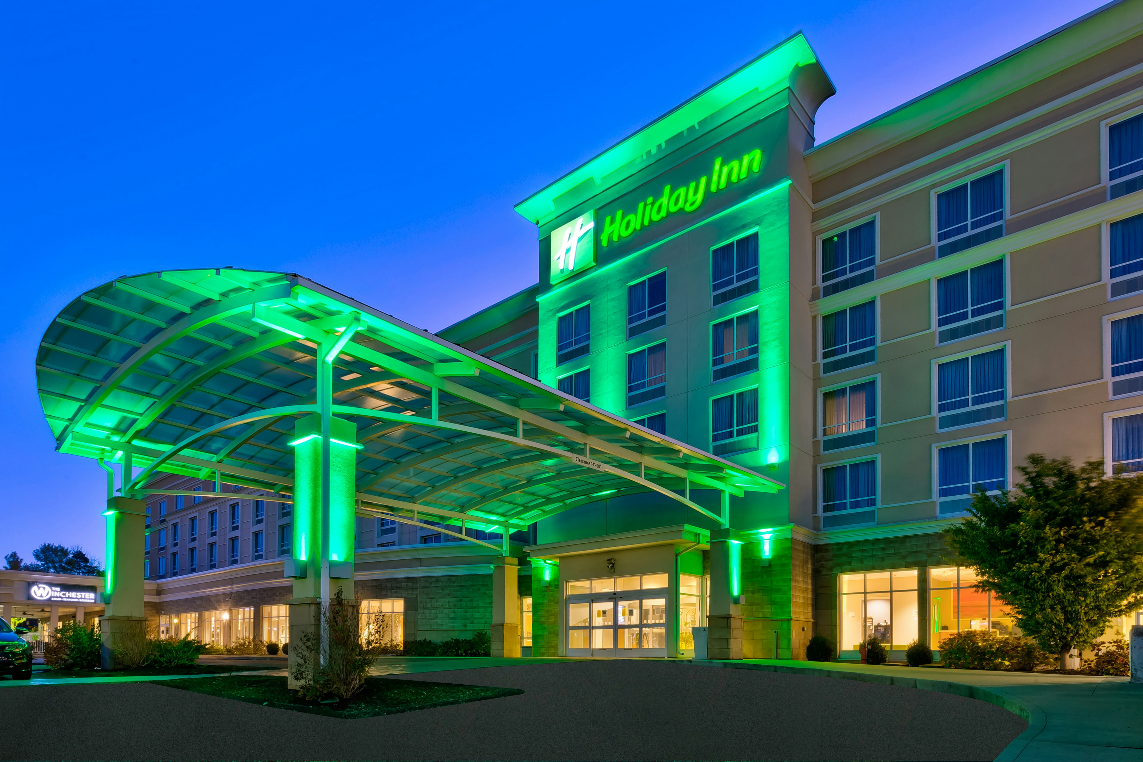 HOLIDAY INN MORGANTOWN UNIVERSITY AREA 3/41