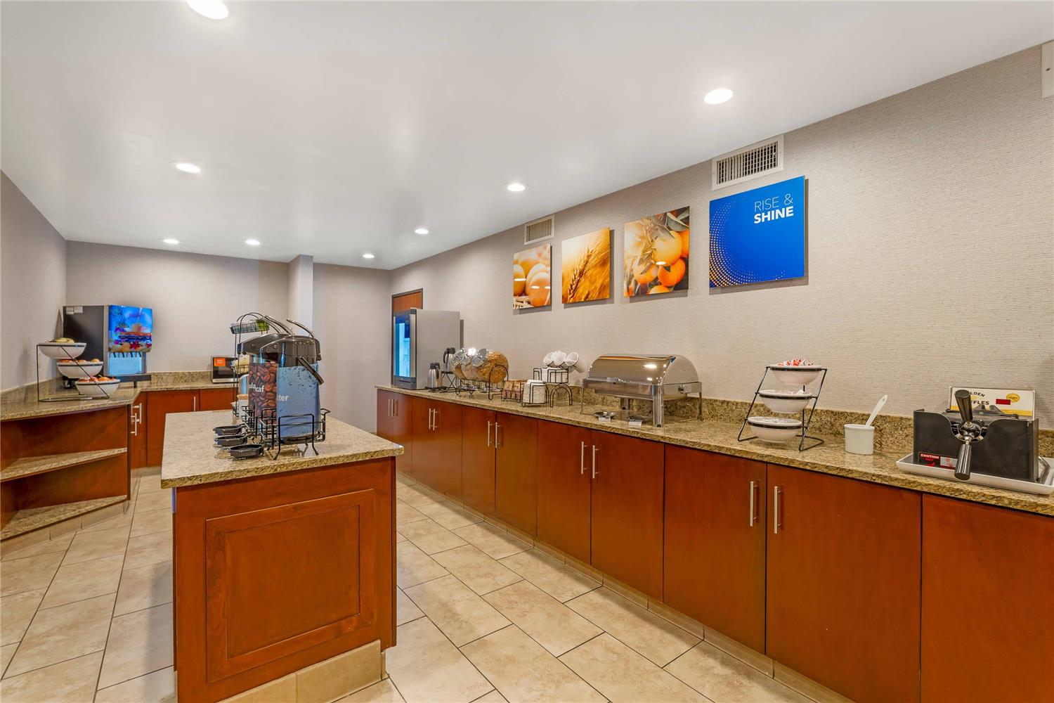 Comfort Inn Anaheim Resort 10/14
