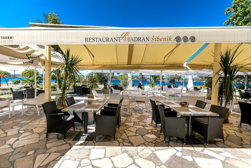 Jadran Hotel Sibenik 52/60
