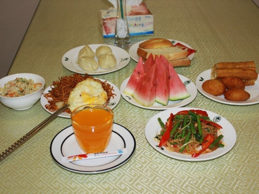 Greentree Inn Jiangsu Xuzhou High Speed Railway Station Express Hotel 21/23