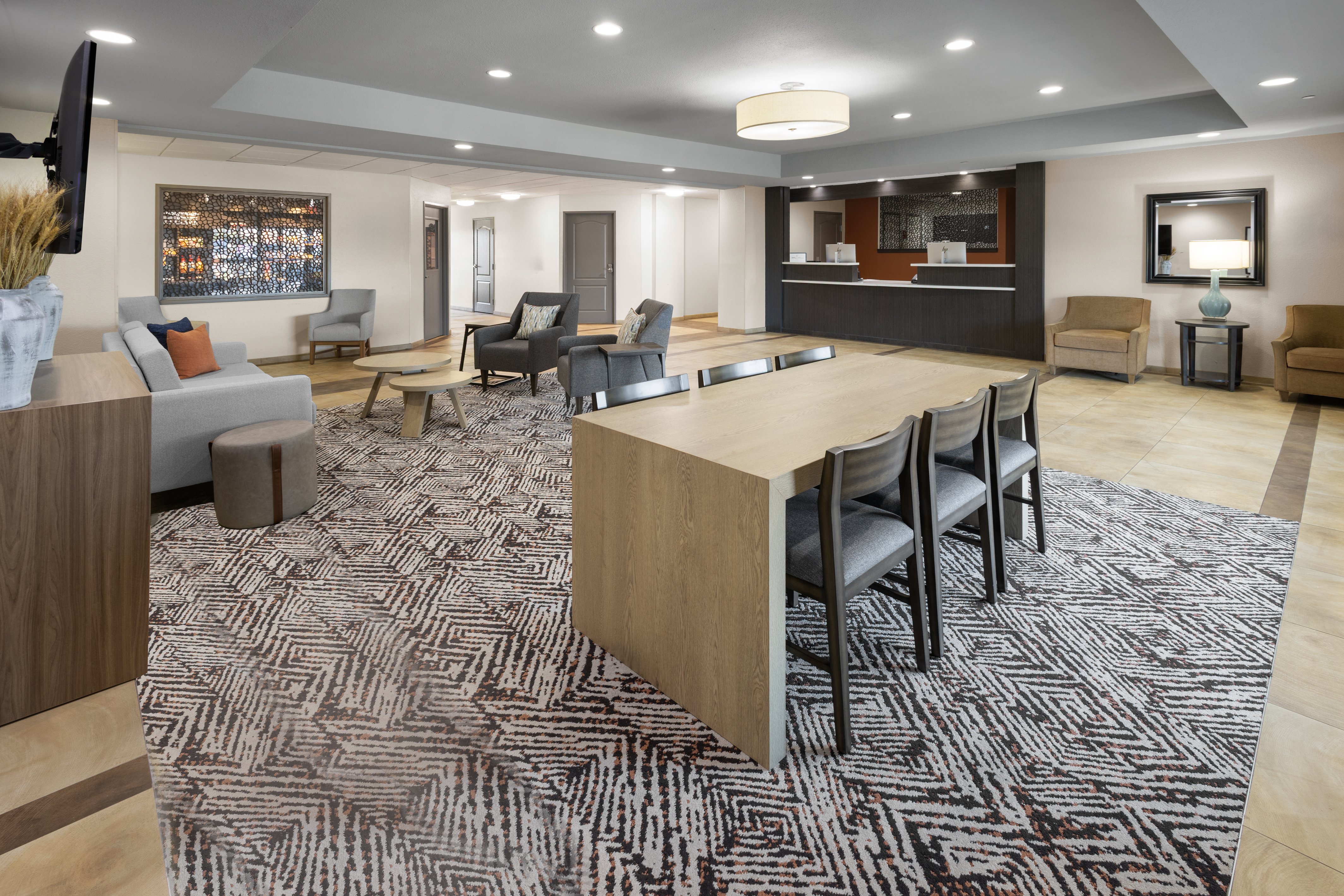 Candlewood Suites Oak Grove - Fort Campbell 42/65