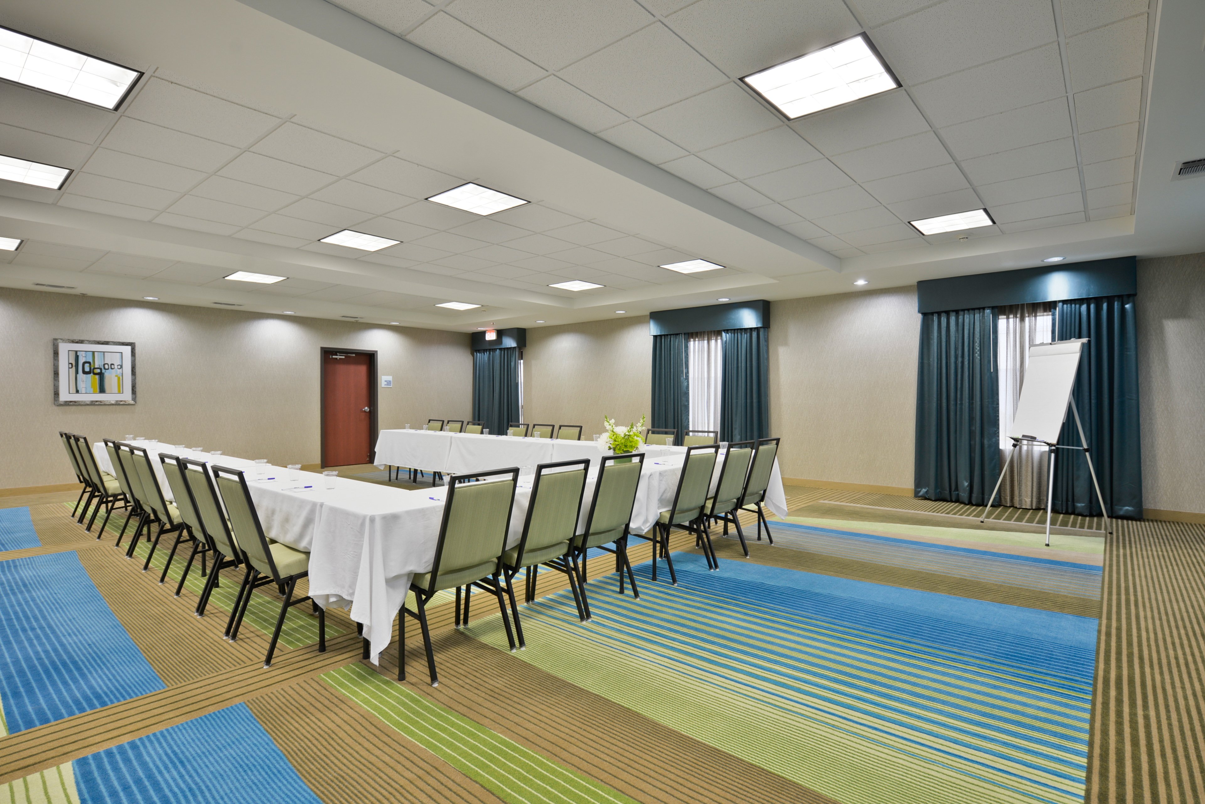 Holiday Inn Express Hotel Suites Forrest City 49/52