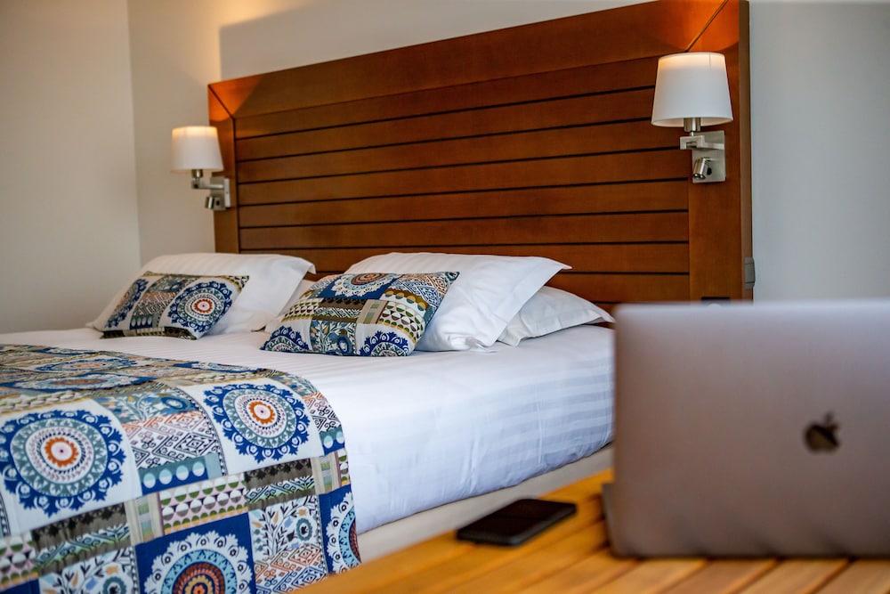 HOTEL LE GRAND PAVOIS 26/87