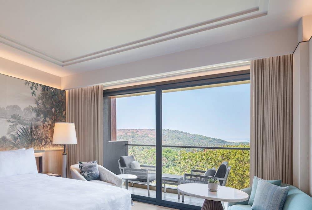 غرفة غراند بسرير كينج بشرفة بإطلالة، JW Marriott Goa Vagator 4/10