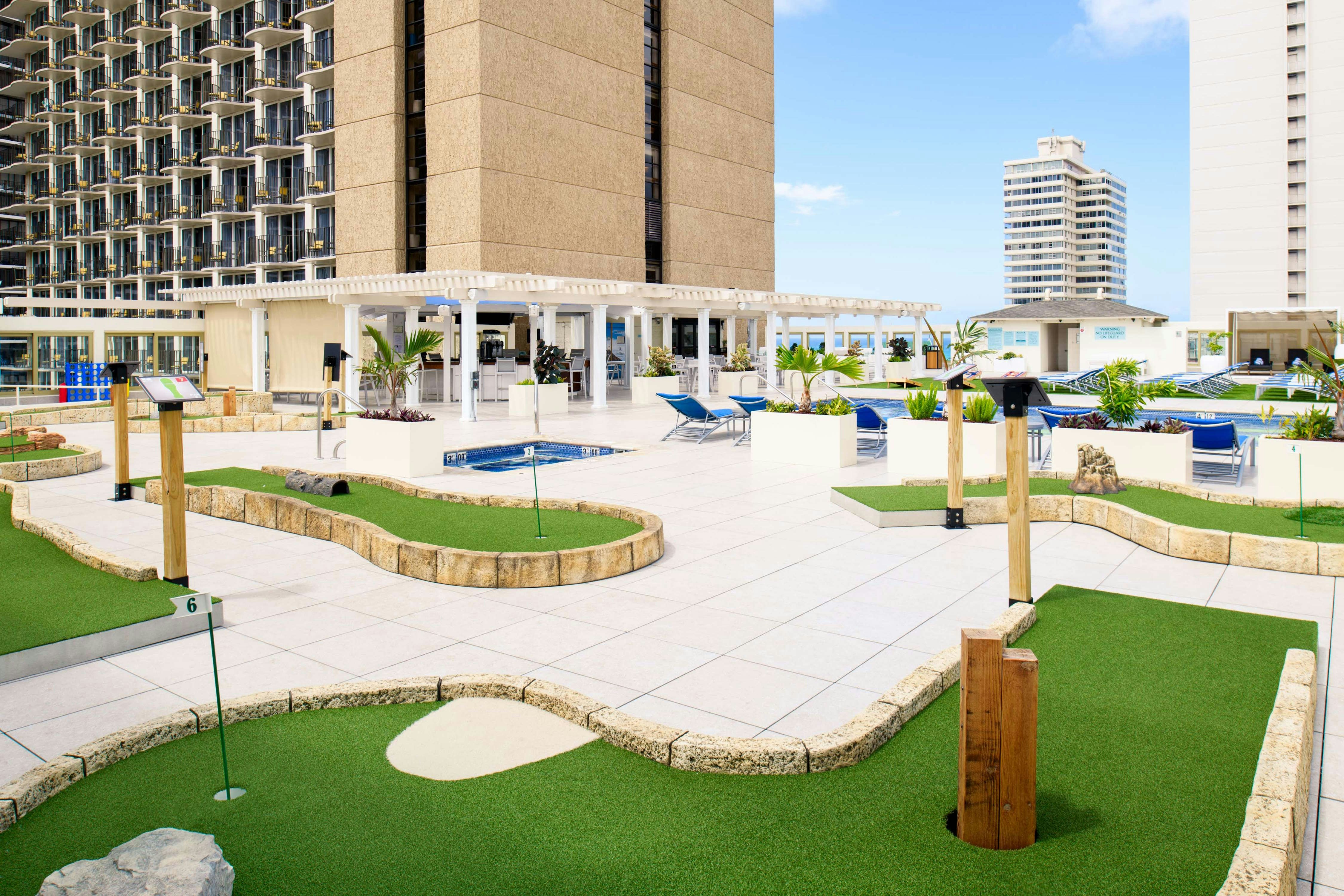 Hilton Waikiki Beach Resort & Spa 39/50