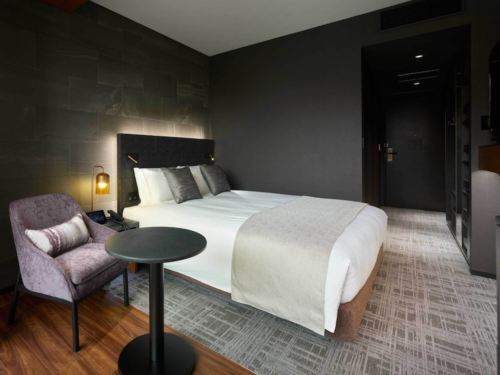 ROOM, QUEEN BED, BALCONY, ACCESSIBLE