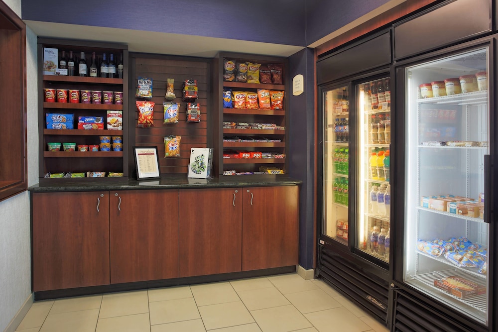 Lobby at Springhill Suites by Marriott Virginia Beach Oceanfront, VIRGINIA BEACH - VA