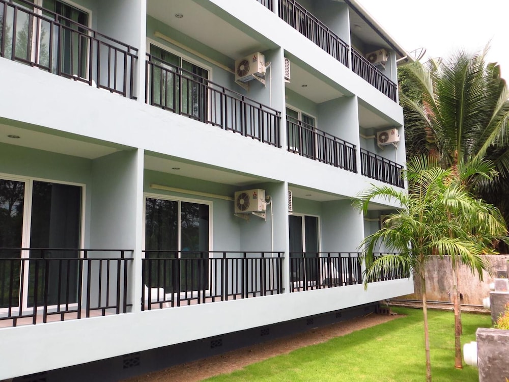 Ruk Cozy Khao Lak 10/40