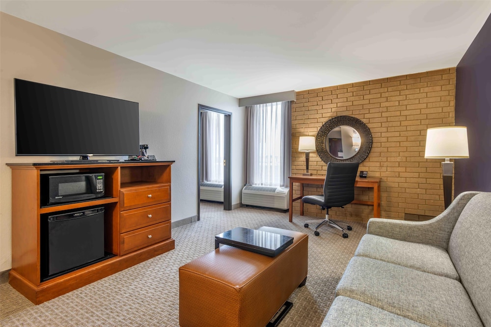 Drury Inn Suites Atlanta Morrow 29/50