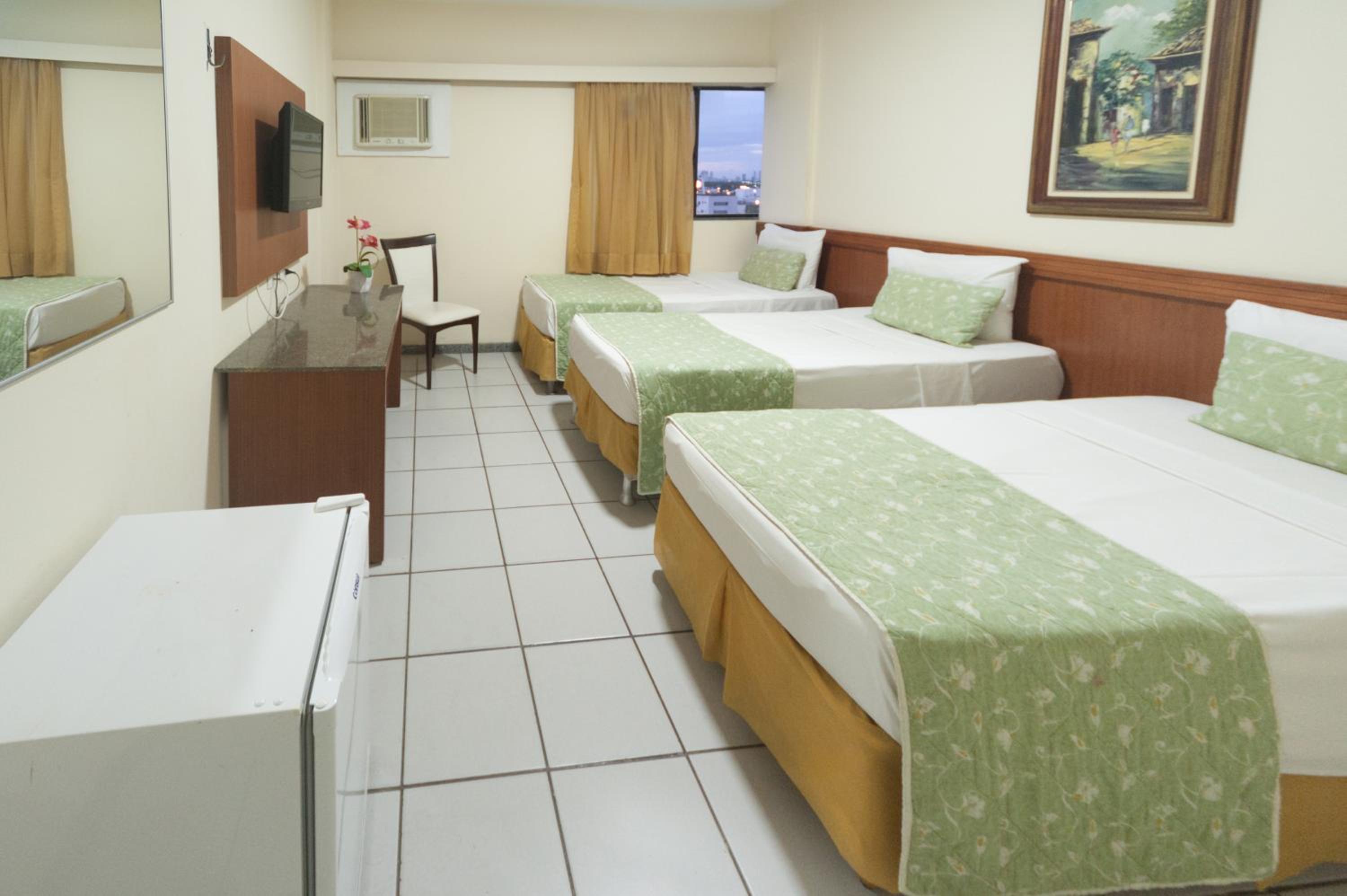 Economic Triple (3 Twin Beds)