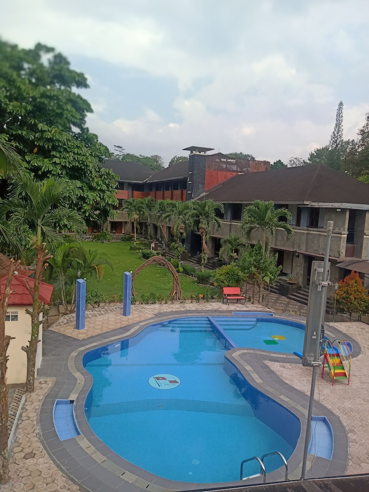 Hotel Bahtera PT Pelni 15/15