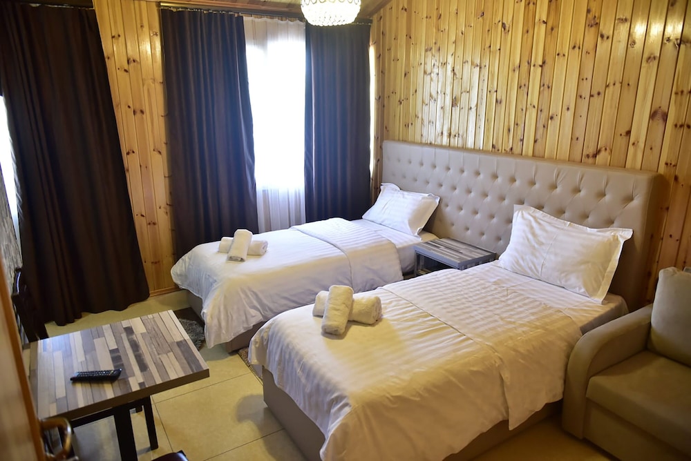 Buna Park Hotel Shkoder 7/50