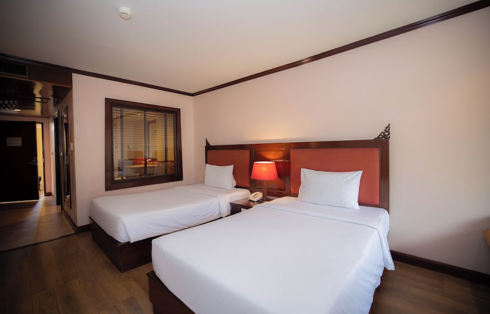 Baumanburi Hotel 24/67