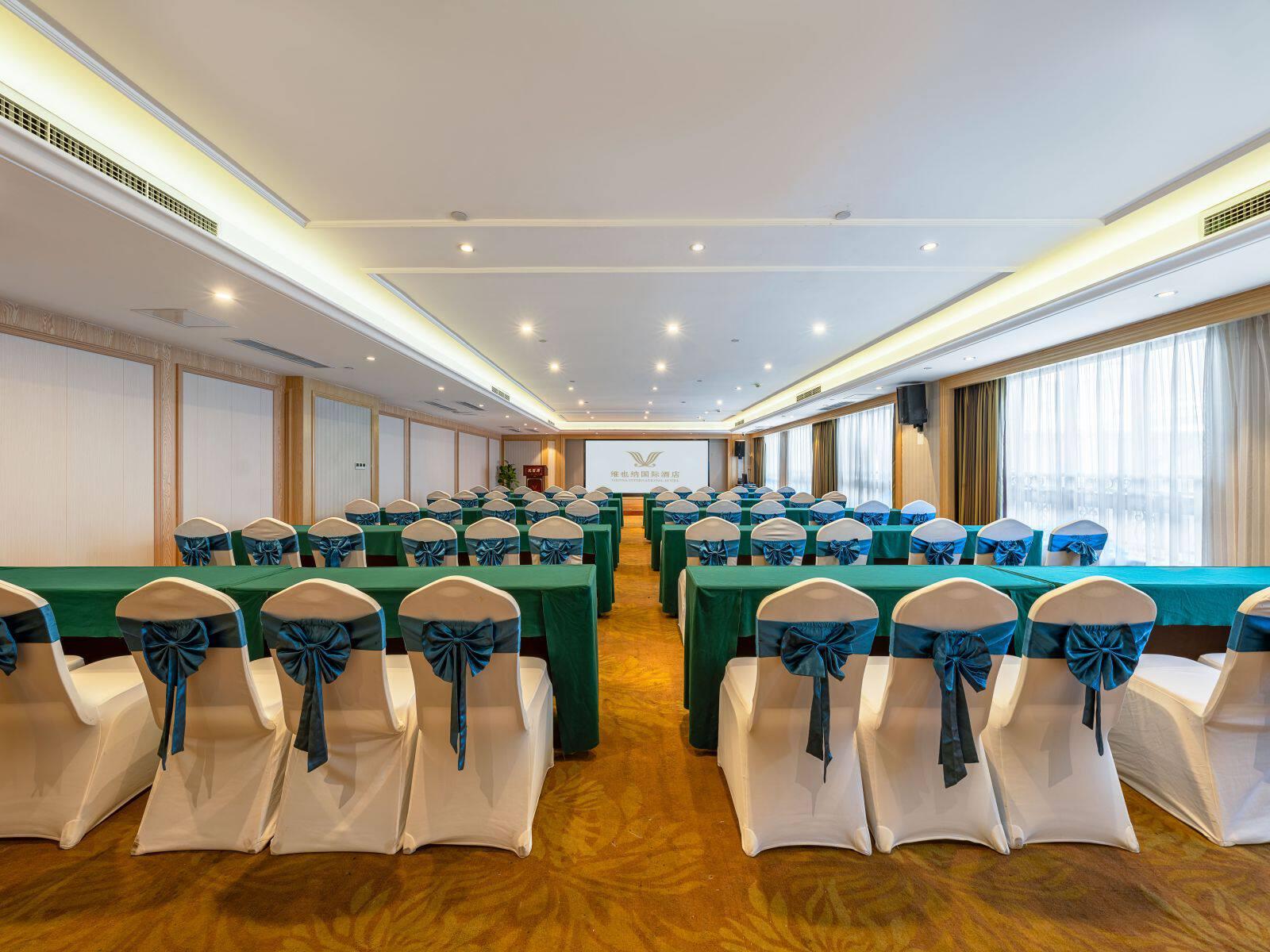 Vienna International Hotel (Chongqing Yufu Industrial Park) 39/42