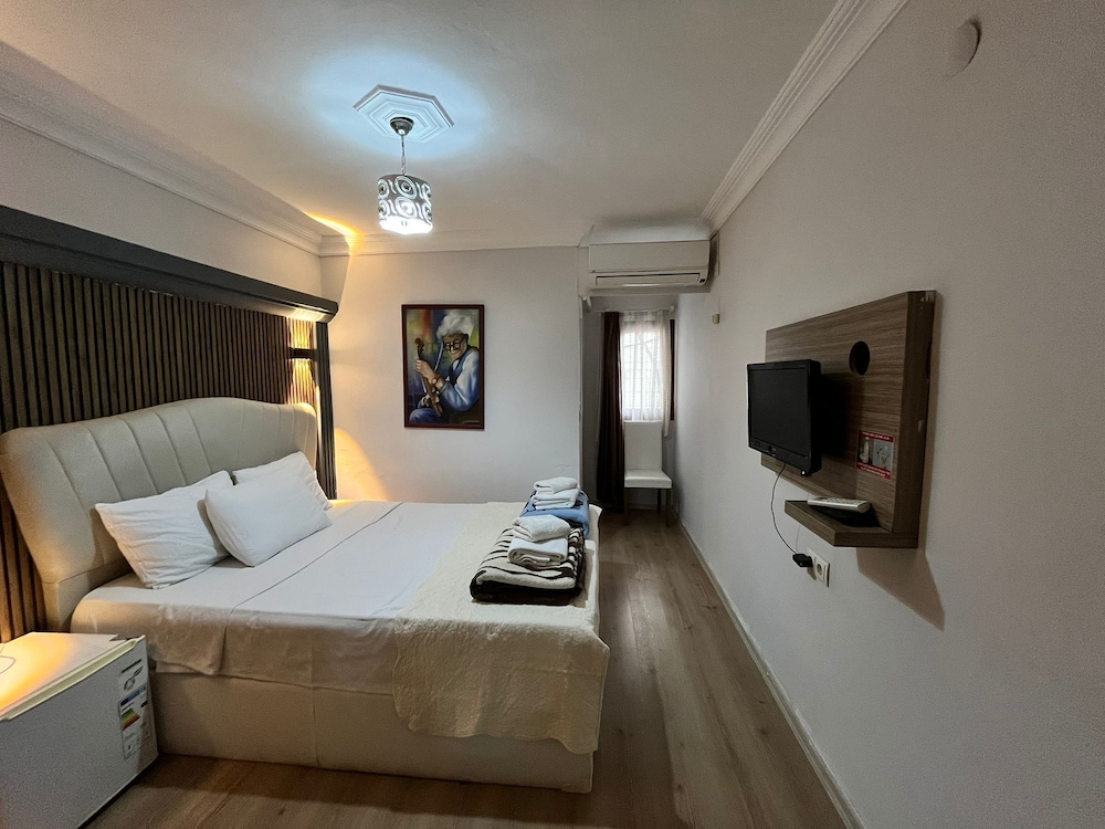 Alida Hotel 13/46