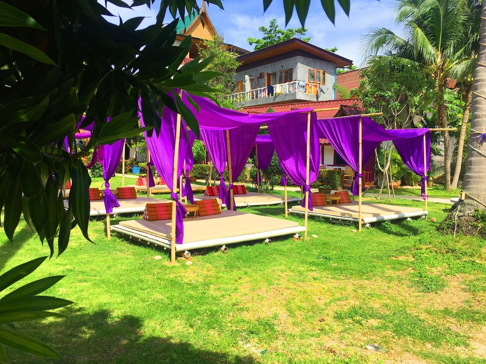 Phangan Cabana Resort 48/50