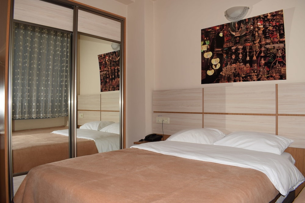 Royal Suites Besiktas Hotel 29/67
