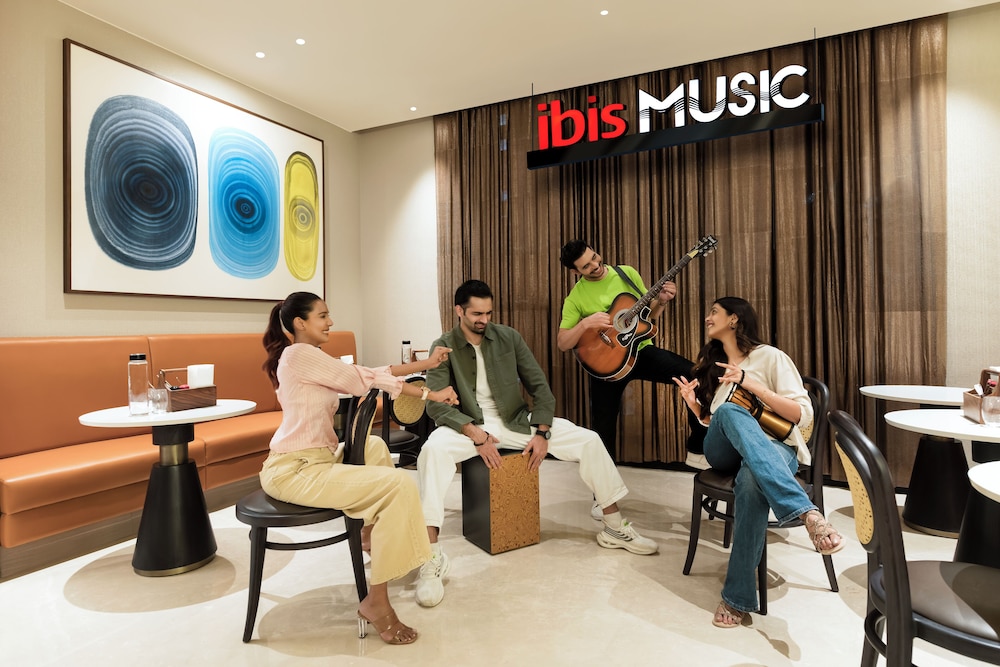 Ibis Mumbai BKC 55/75