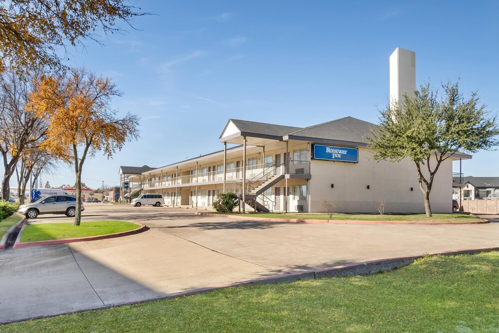 Rodeway Inn Garland Harbor Point 28/37