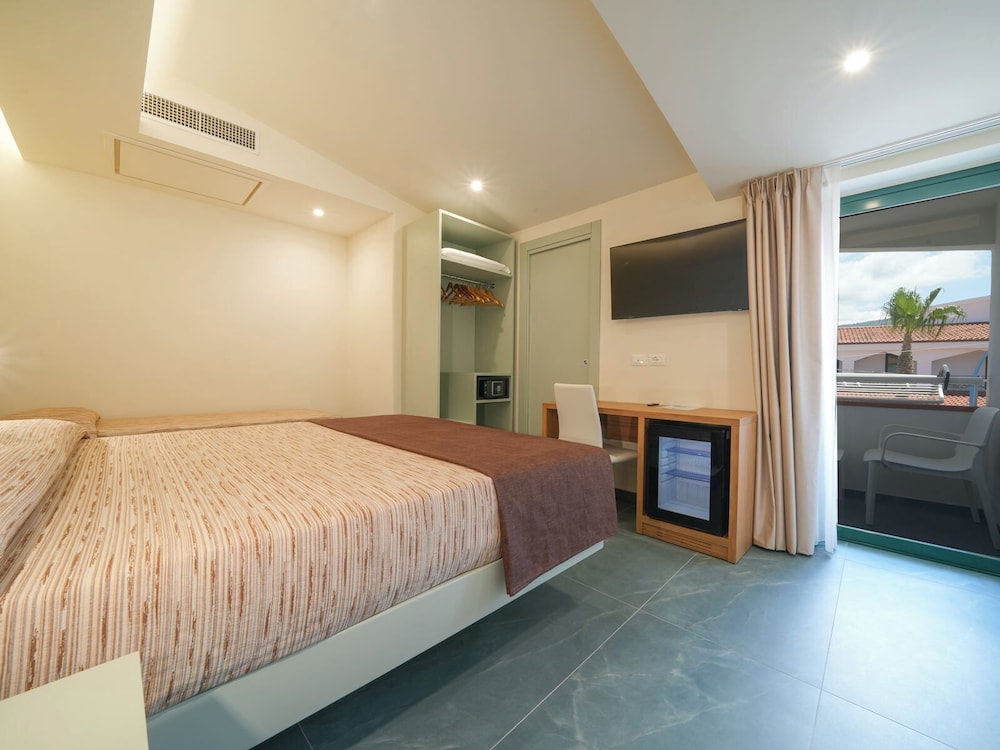 HOTEL MARINELLA(FORMERLY Luzia By Marinella) 6/49