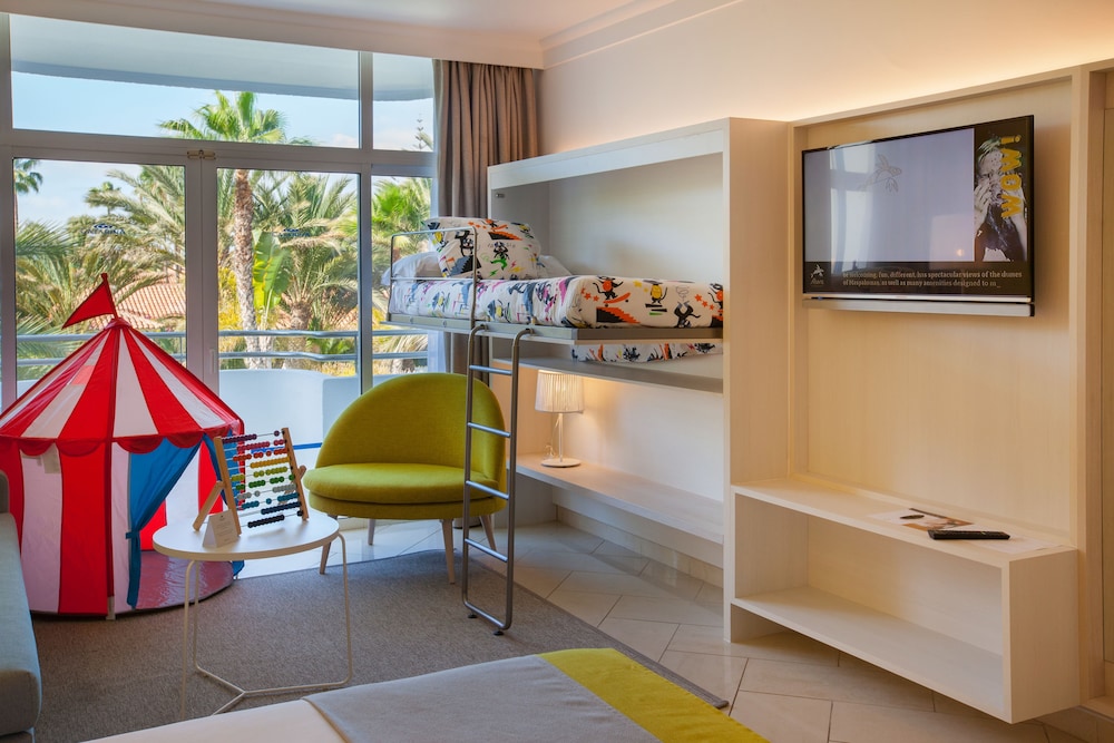 Abora Catarina By Lopesan Hotels 65/82