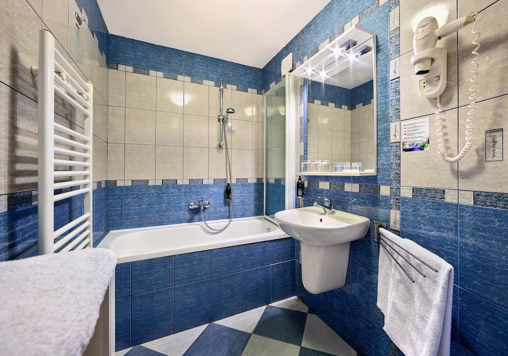 Hotel Salvator 49/50