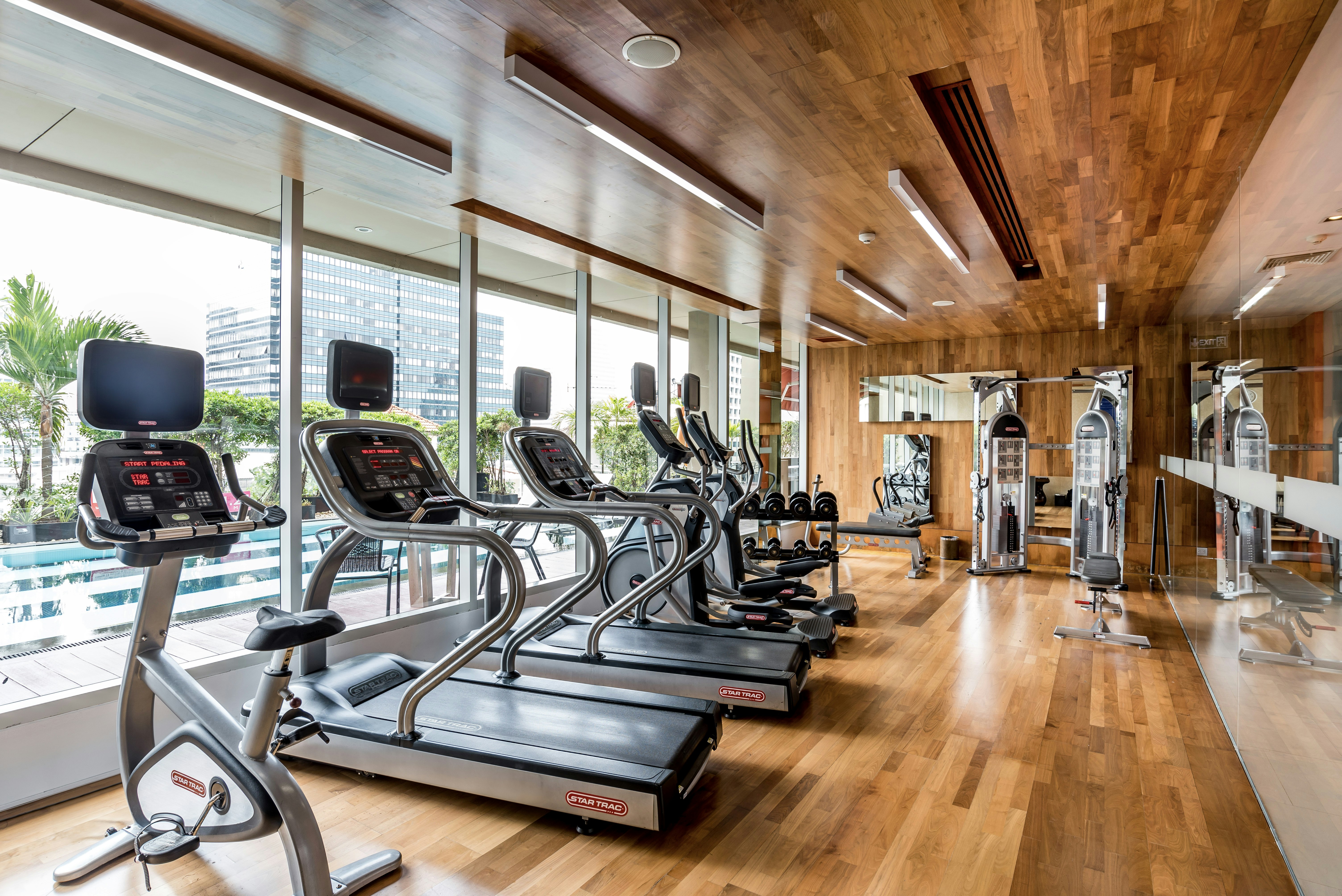 Hilton Garden Inn Bangkok Silom 21/41