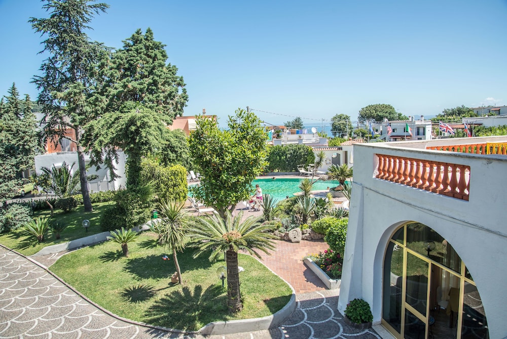 HOTEL INTERNAZIONALE 3/50