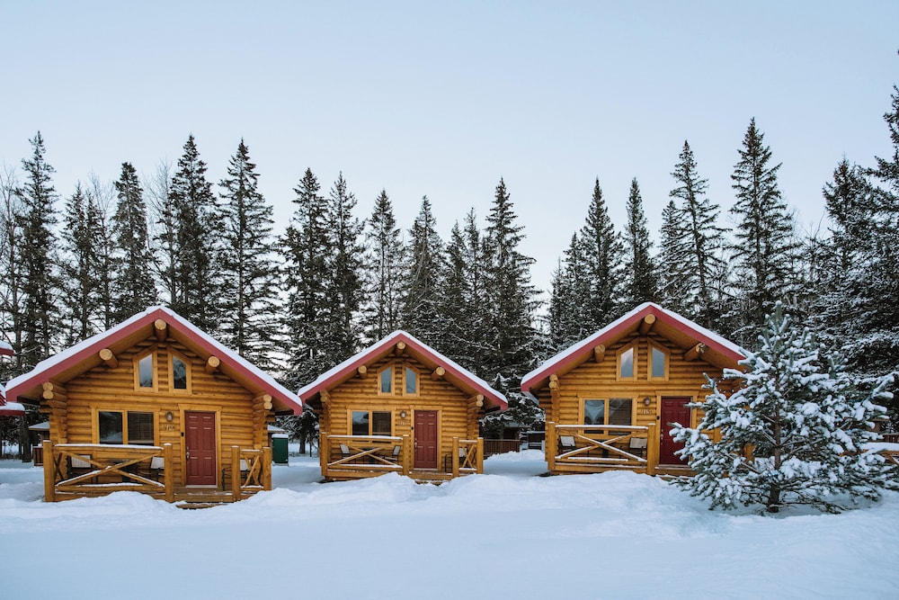 Miette Mountain Cabins 2/50
