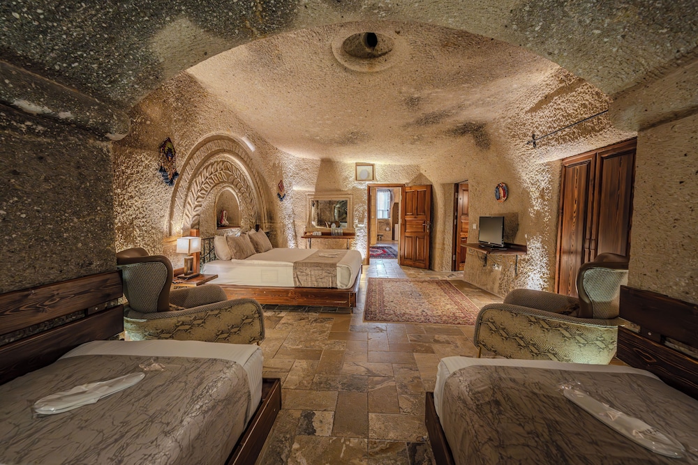 Osmanbey Cave Hotel 24/48