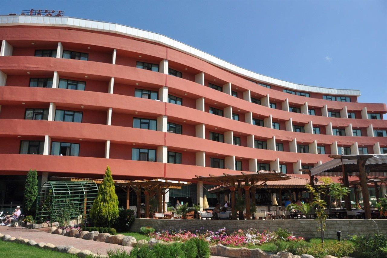 Mena Palace 3/35