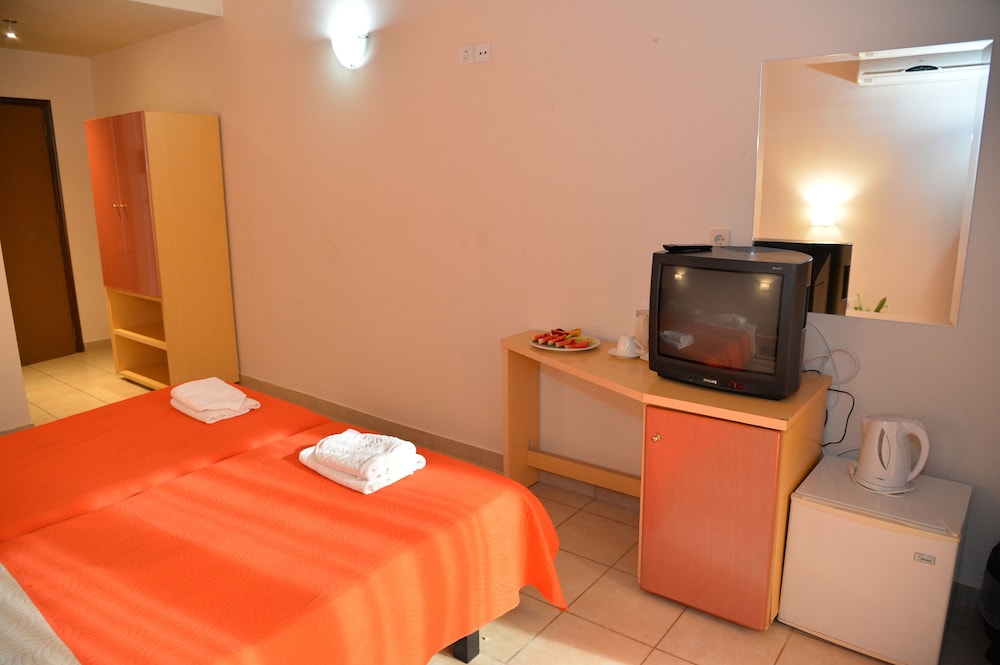 Heleni Beach Hotel 16/50