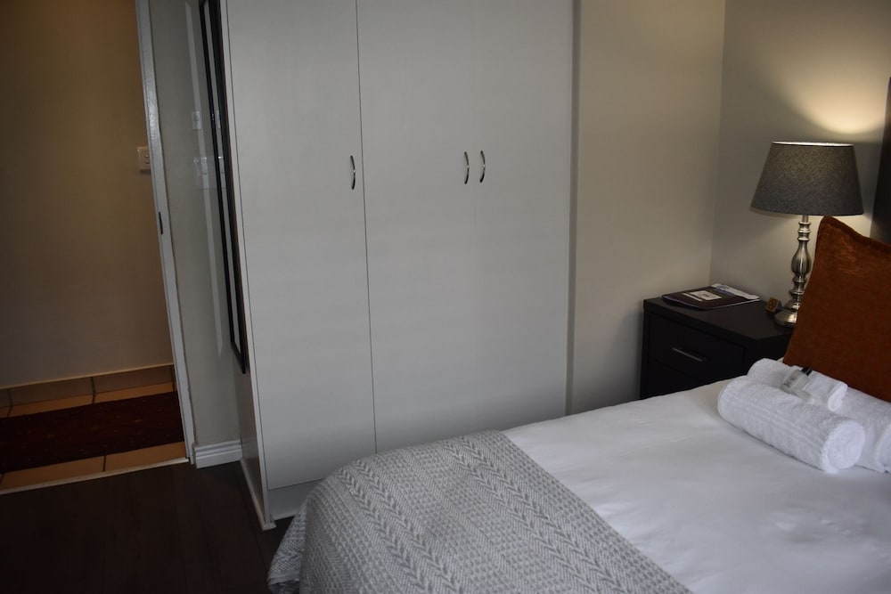 ECONOMY, DOUBLE BED, GARDEN VIEW, TERRACE